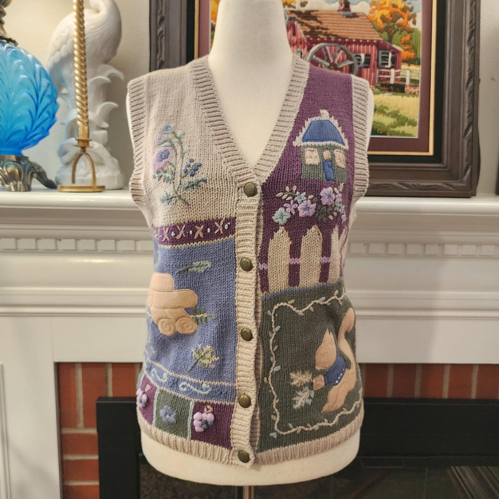 S Vintage Embroidered Cottagecore Vest